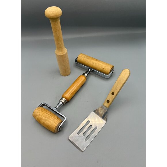 Wooden Handle Kitchen Tools Set Pampered Chef Spatula Pastry Roller Tart Shaper - Picture 1 of 5